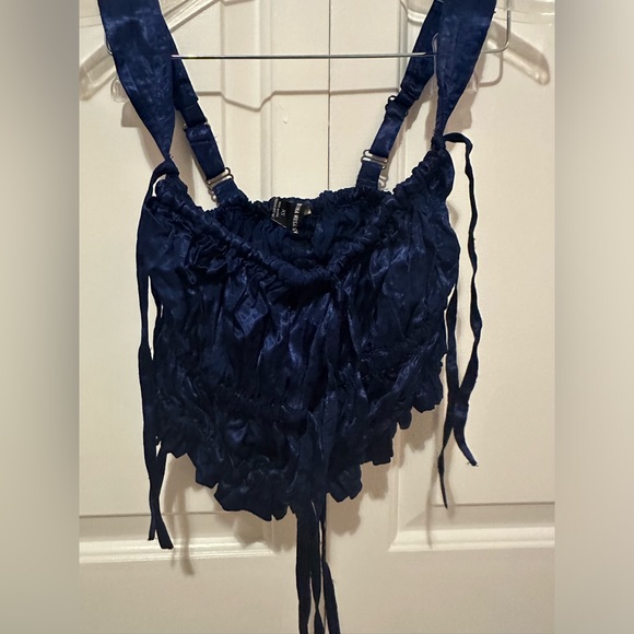 New crop top - Picture 4 of 5